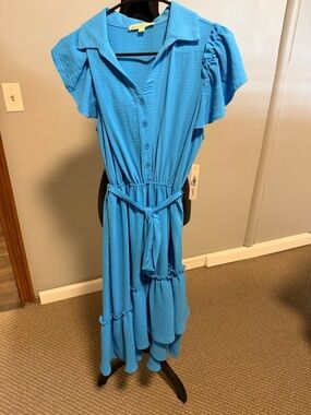 Above & Beyond Blue Tiered Midi Dress Size M NWT